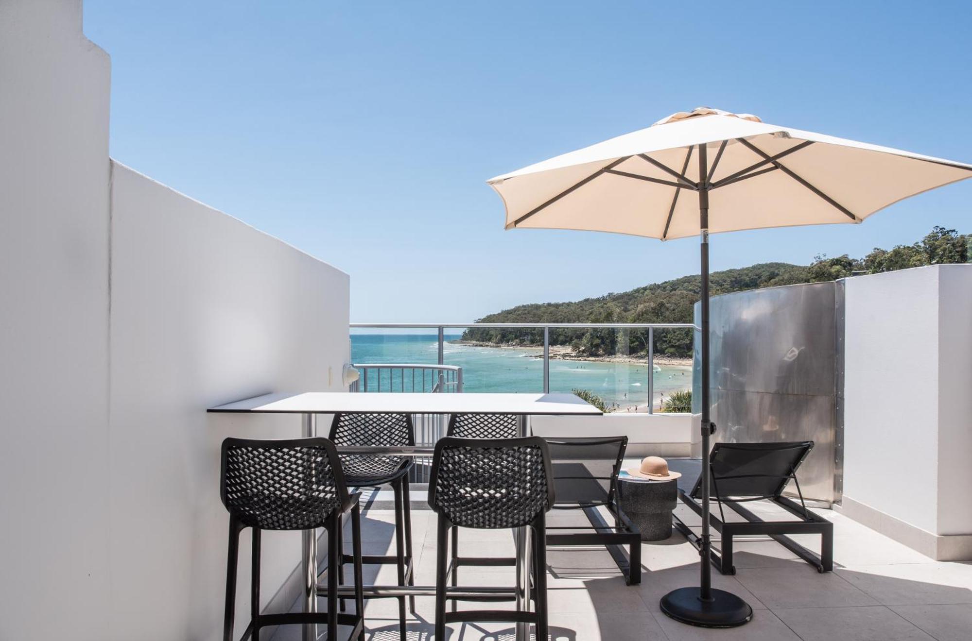 On The Beach Noosa Resort Exterior foto