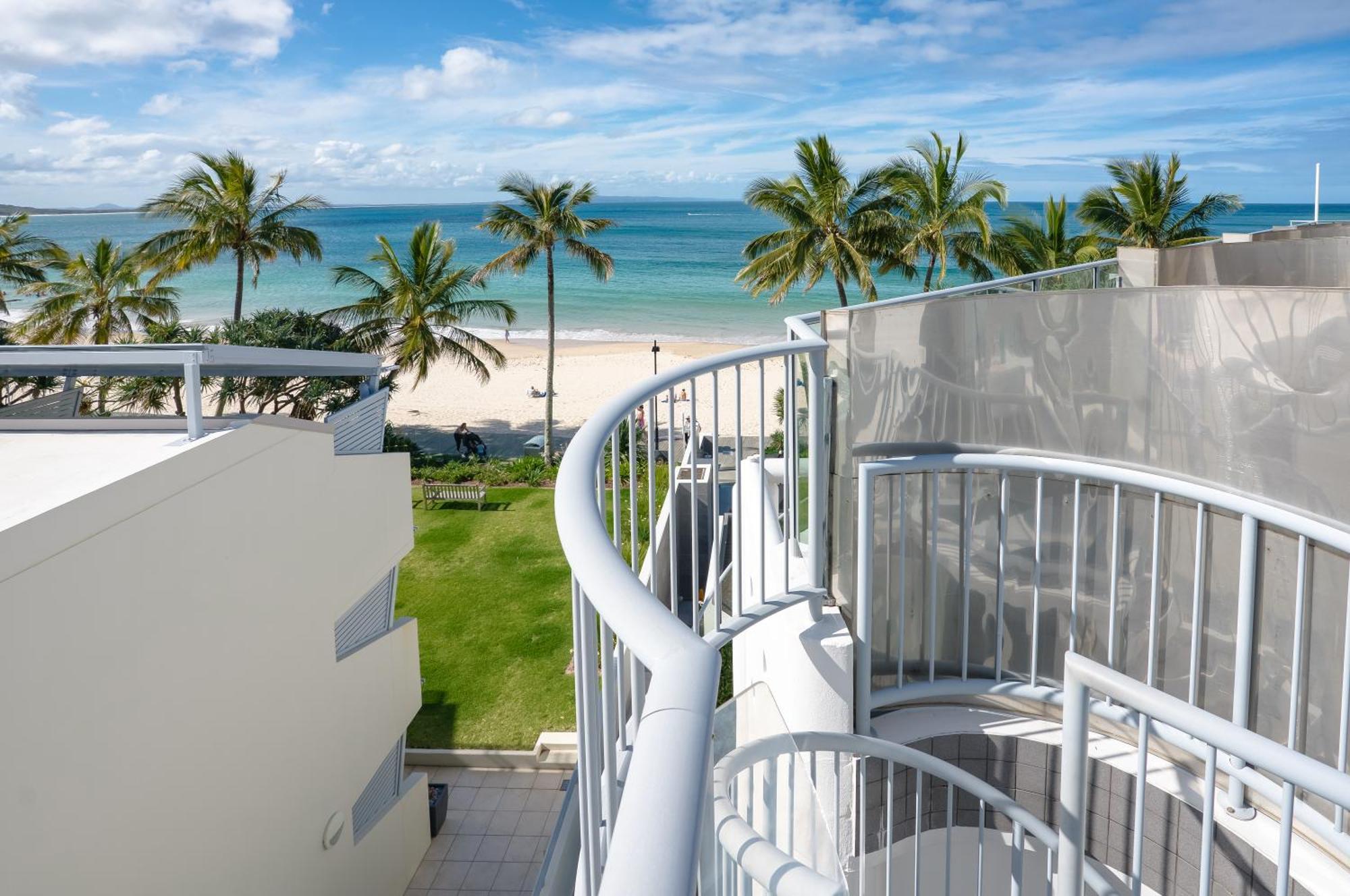 On The Beach Noosa Resort Exterior foto
